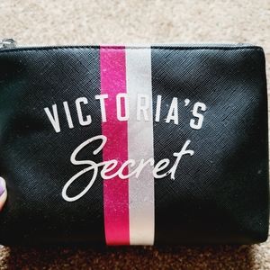 VS cosmetic bag